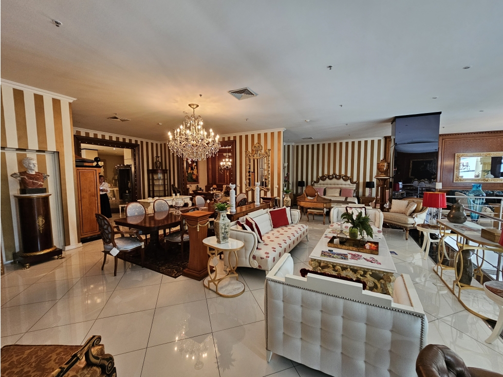 Venta de local comercial en Obarrio