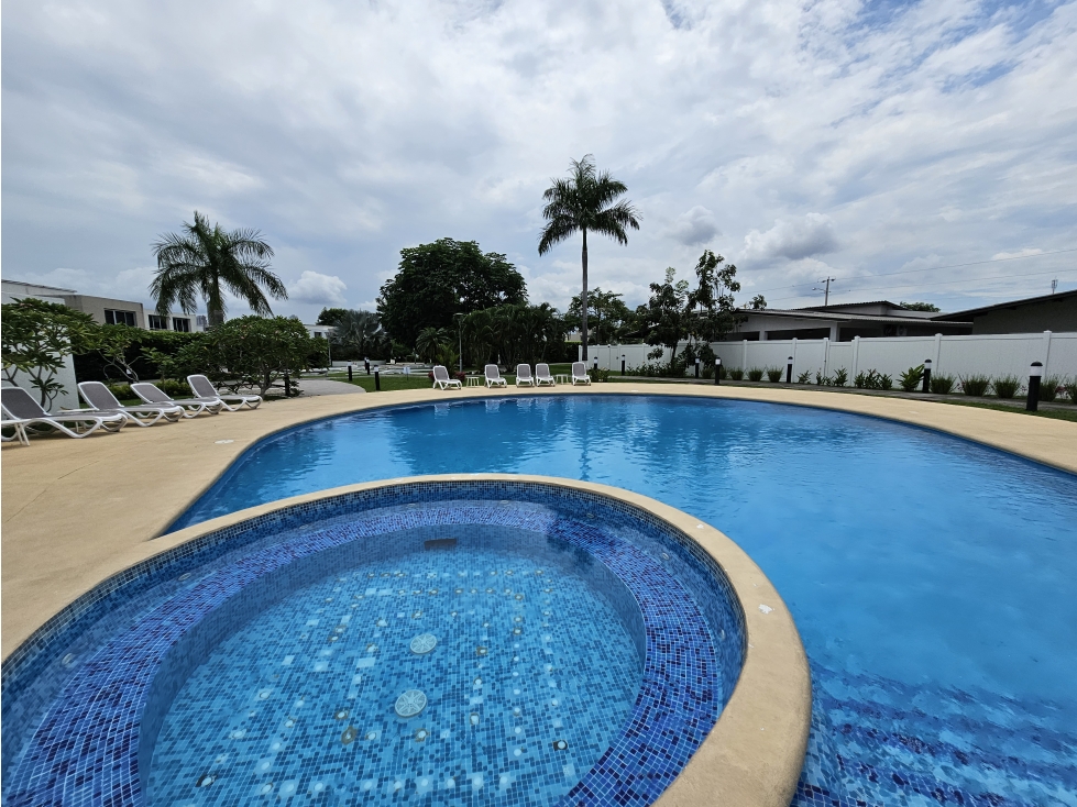Venta de casa en Villa Sur - Town Home, Costa Sur — foto 4