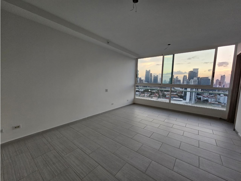 Venta de apartamento en Calle 50 — foto 3