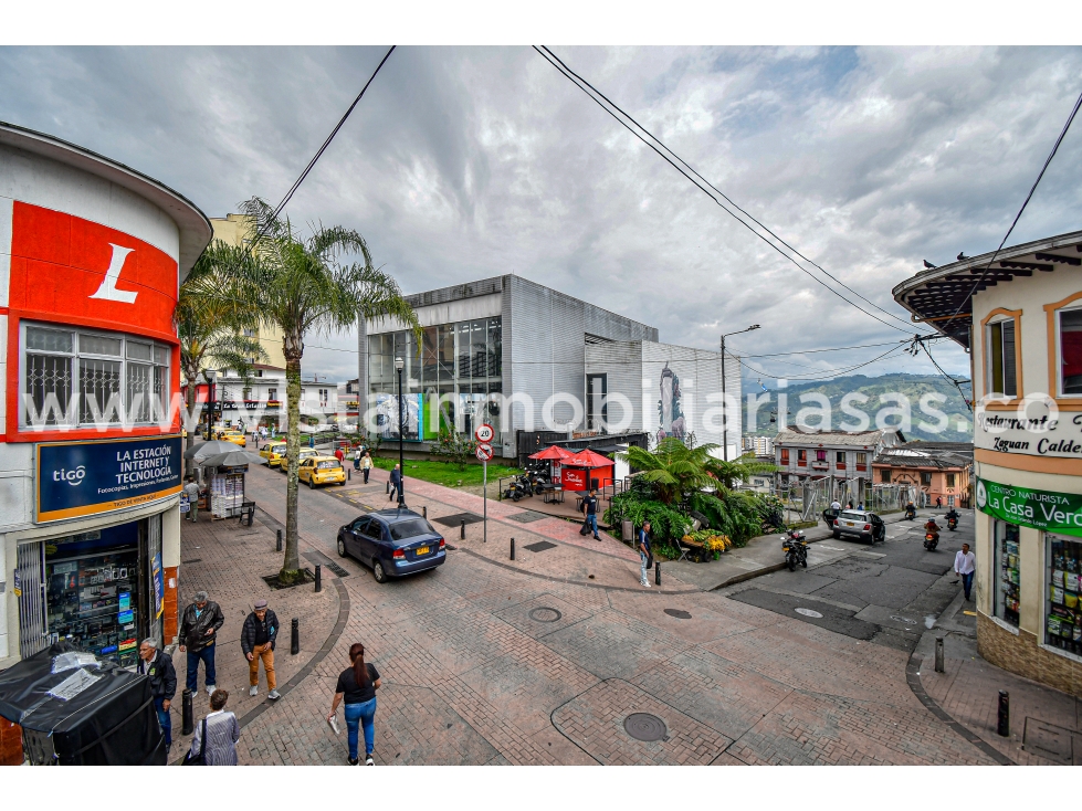 Venta Casa con Renta o Casa Comercial Sector Centro, Manizales