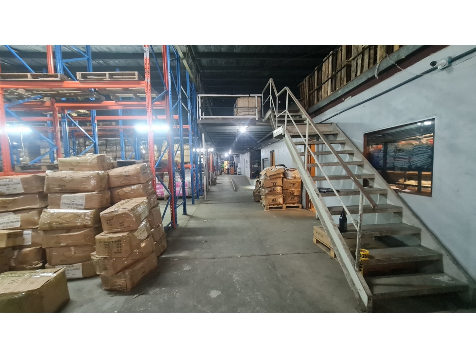 Venta de Bodega en el sector de la Locería — foto 3