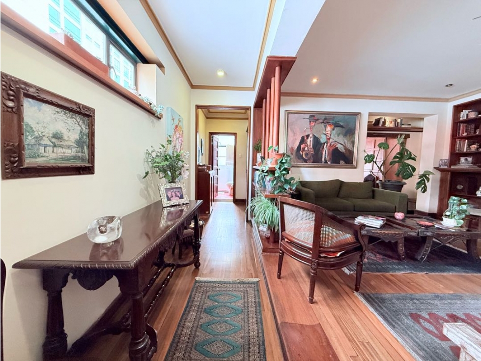 ACOGEDOR APARTAMENTO REMODELADO EN EL CENTRO — foto 3