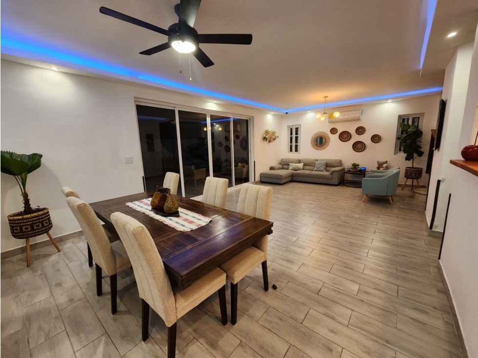 Casa a la venta en barriada cerrada En Villa Valencia, Costa Sur — foto 4