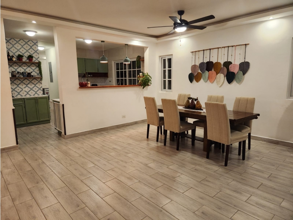 Casa a la venta en barriada cerrada En Villa Valencia, Costa Sur — foto 5