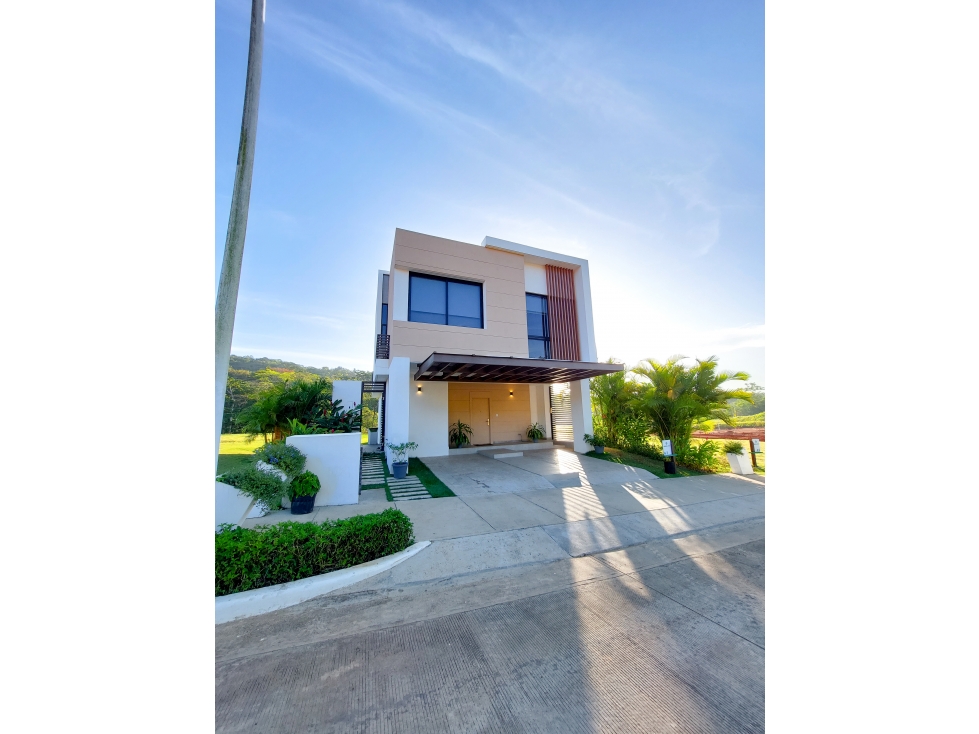 Casas en Venta Green City, Vía Panamá Norte