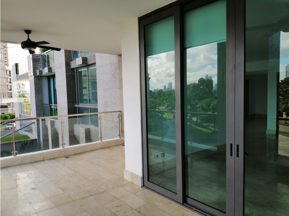 Venta de Apartamentos Penthouse en Santa María Golf & Country Club