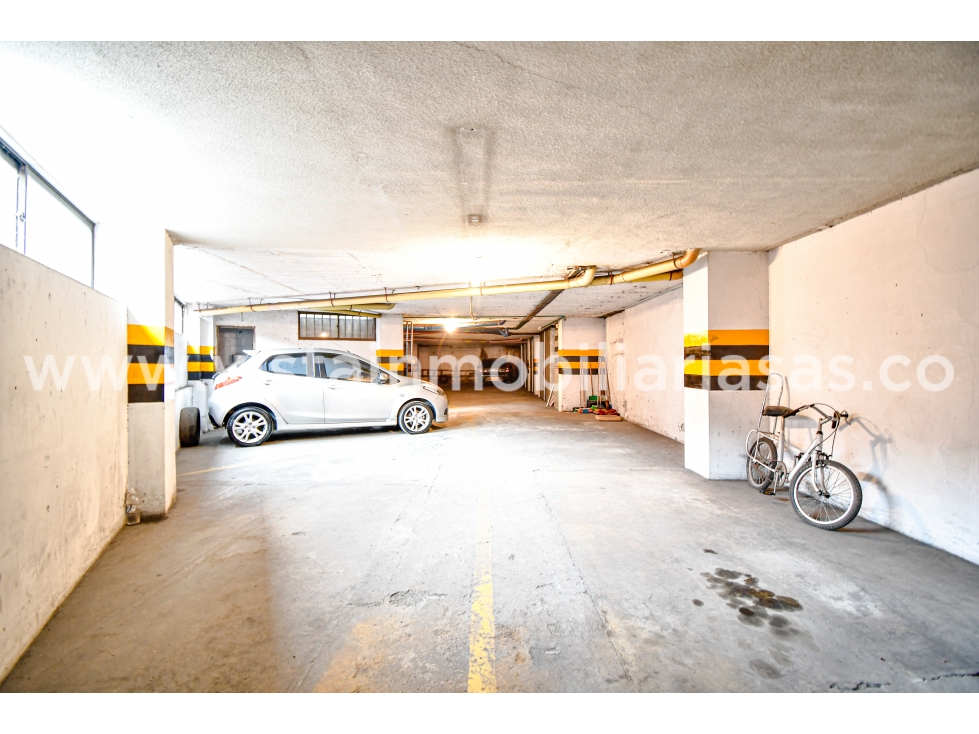 Venta "4 Parqueaderos y 1 Bodega" Sector Campohermoso, Manizales — foto 2