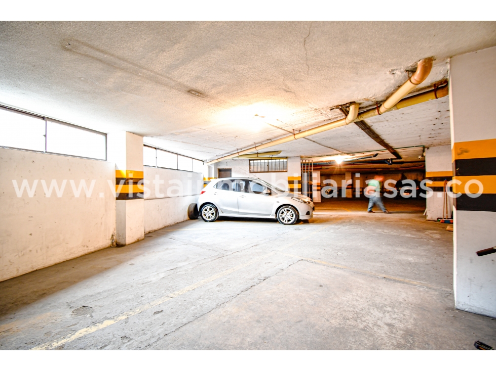 Venta "4 Parqueaderos y 1 Bodega" Sector Campohermoso, Manizales — foto 4