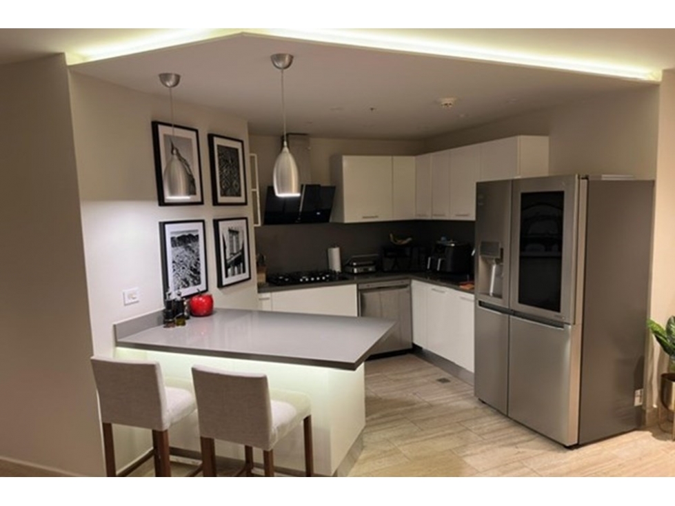 Se vende apartamento en Costa del Este, Ciudad de Panamá .