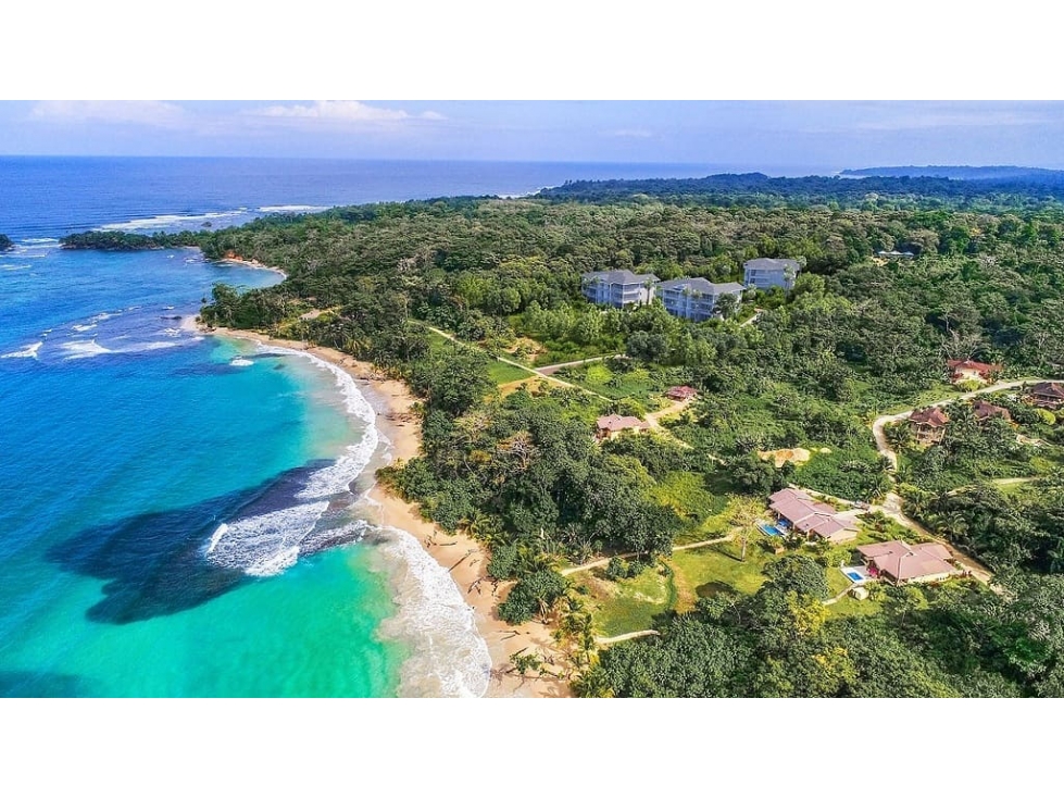 Venta de Lote Frente al Mar en Isla Bastimentos Bocas del Toro - 1