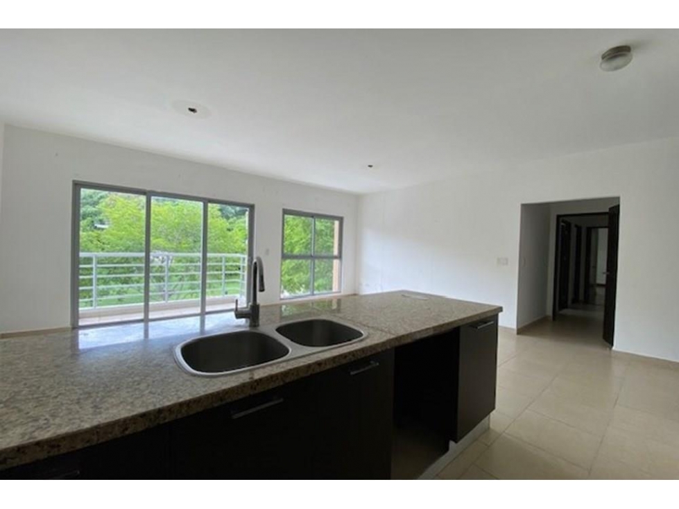 Se vende apartamento en Panamá Pacífico — foto 3