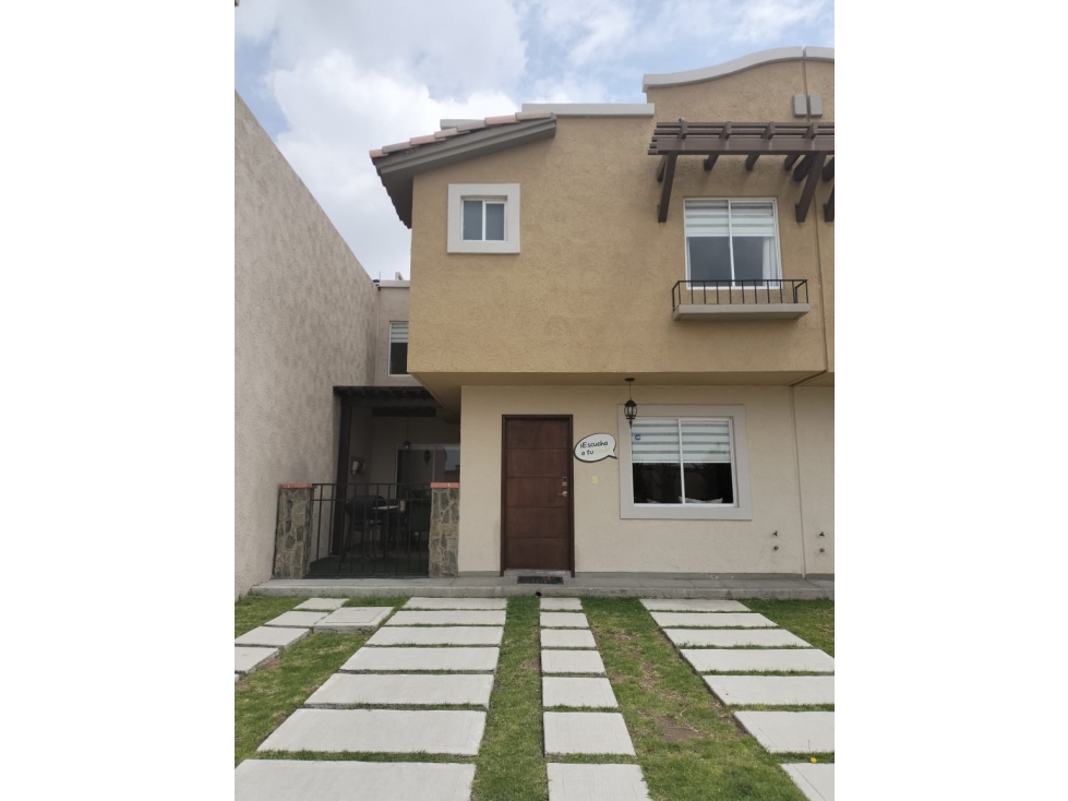 CASA EN VENTA AL SUR DE PACHUCA, BLVD SANTA CATARINA