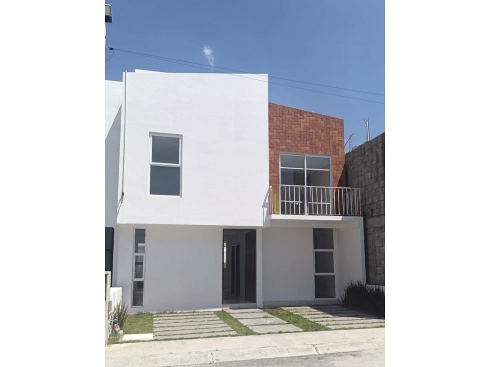 CASA EN VENTA EN FRACCIONAMIENTO LA HERRADURA, PACHUCA HGO