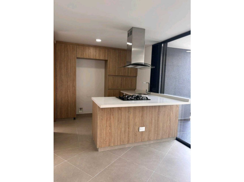 APARTAMENTO EN VENTA SECTOR LAS PALMAS, MEDELLIN* — foto 3