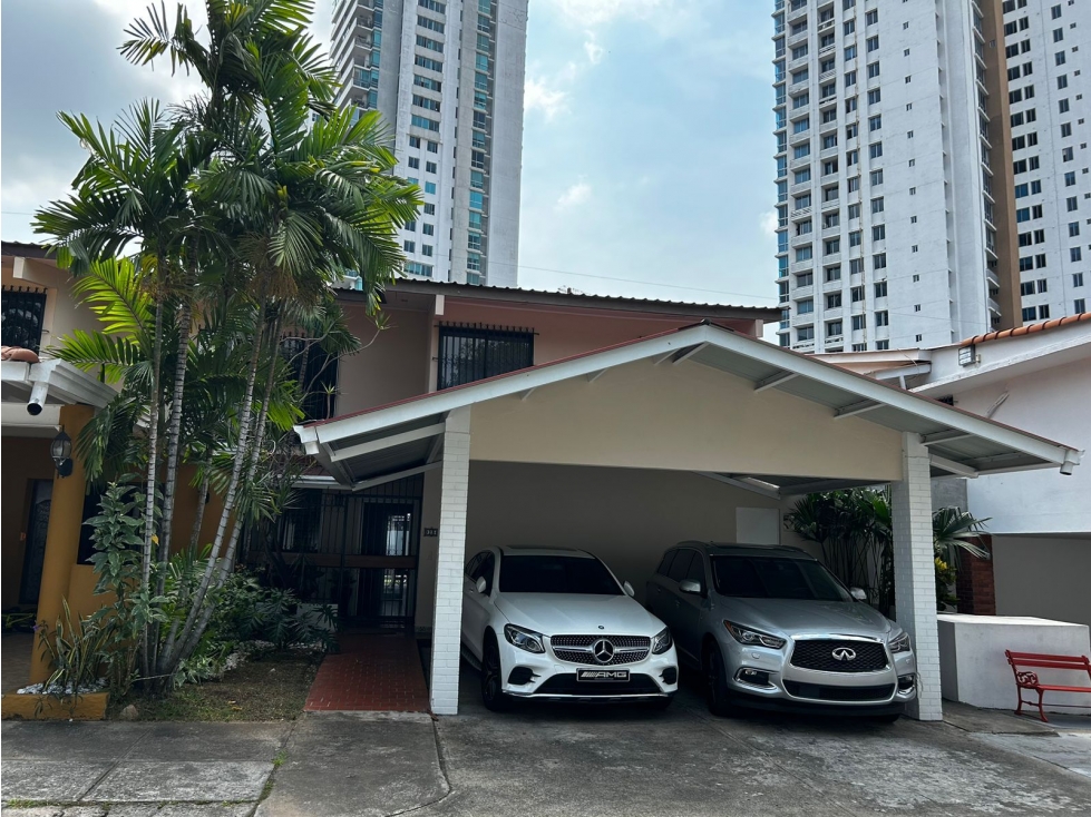 Venta de Casa en Loma Alegre San Francisco (cerca Coco del Mar)