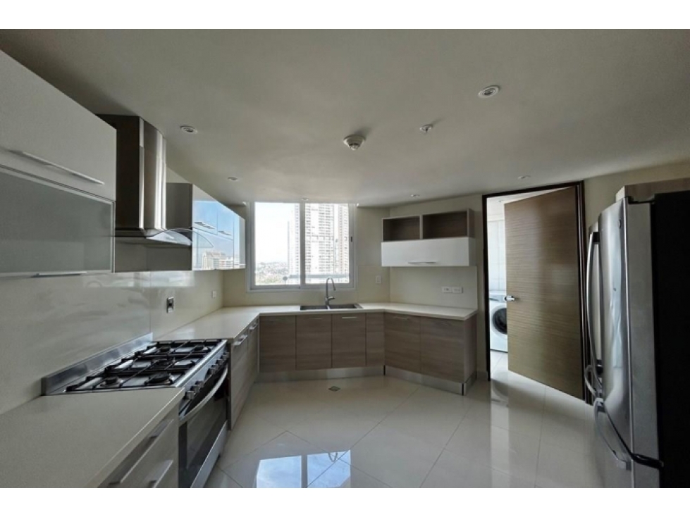 Apartamento amoblado en venta en Costa del Este, Panamá — foto 5