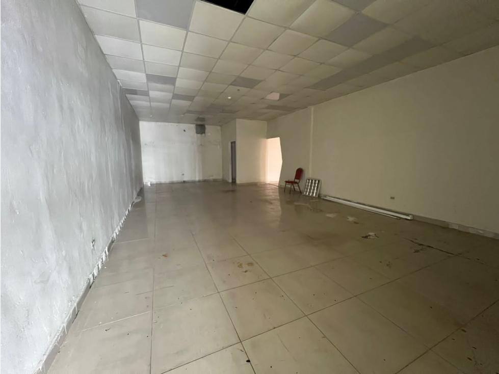 Alquiler de Locales Comerciales en Plaza Futuro, José Agustín Arango — foto 3