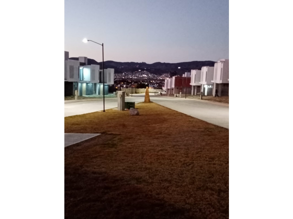VENTA DE CASA EN PACHUCA PASEOS DE LAS REYNAS — foto 2
