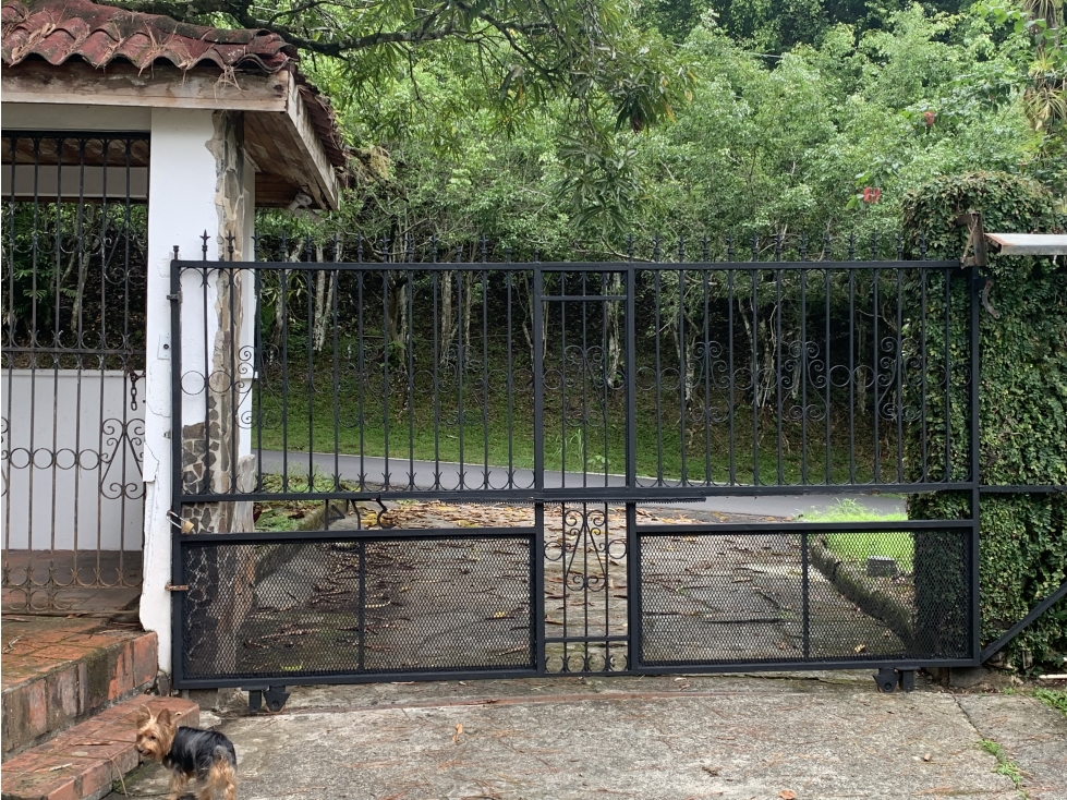 Venta de casa en El Peñón, Las Cumbres - 4