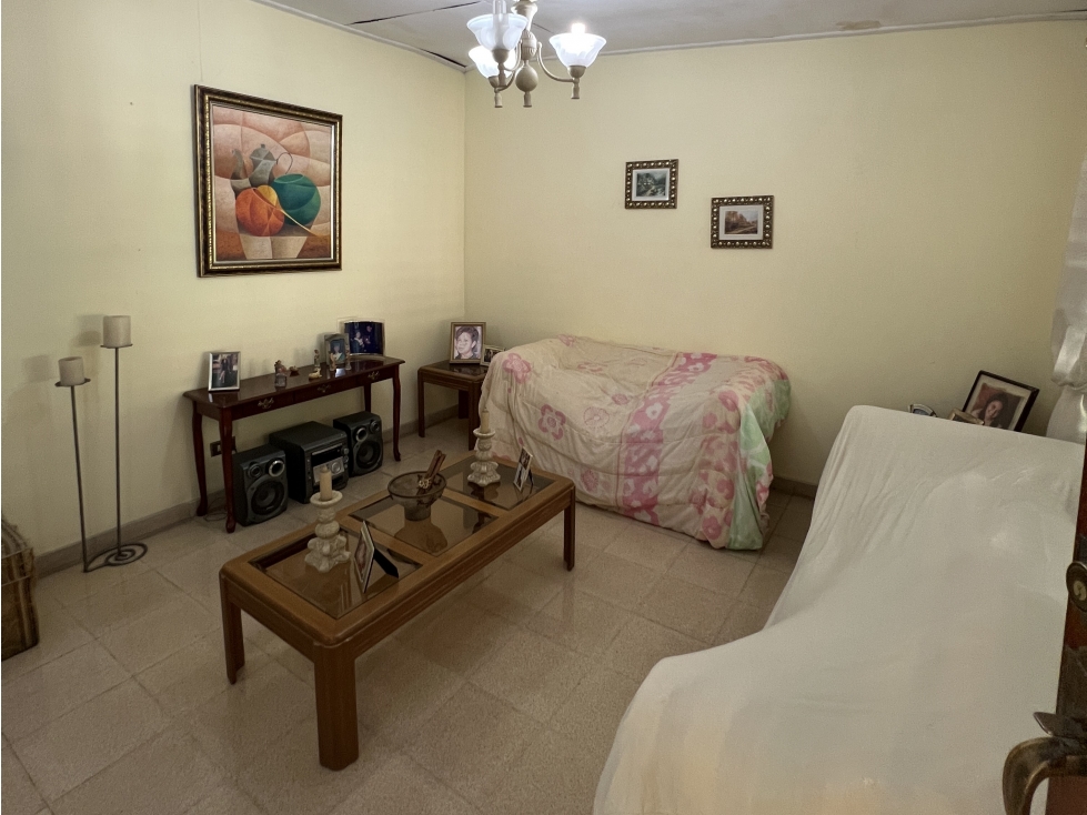 Venta de Casa en Urbanización Residencial Cerro Viento, San Miguelito — foto 5