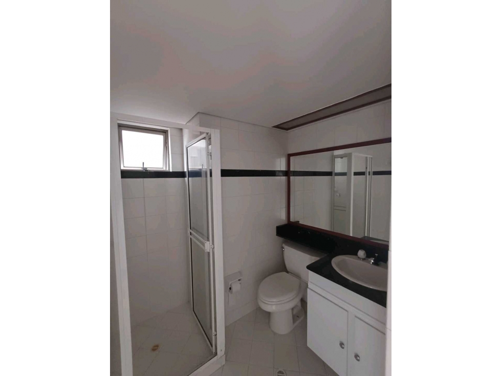 APARTAMENTO EN VENTA SECTOR CASTROPOL, MEDELLIN* — foto 5