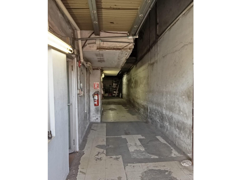Venta - Alquiler de Local Comercial en Santa ELENA - 5