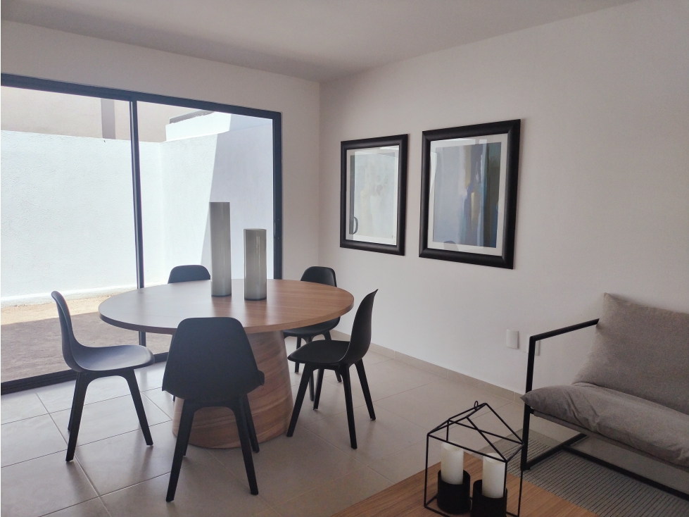 CASA EN VENTA AL SUR DE PACHUCA, BLVD SANTA CATARINA — foto 2