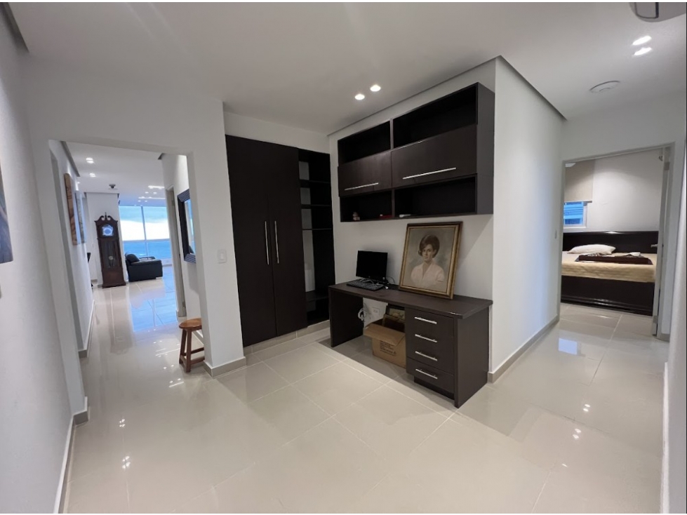 Venta de apartamento remodelado en PH. Mandarin, Vía Israel — foto 2