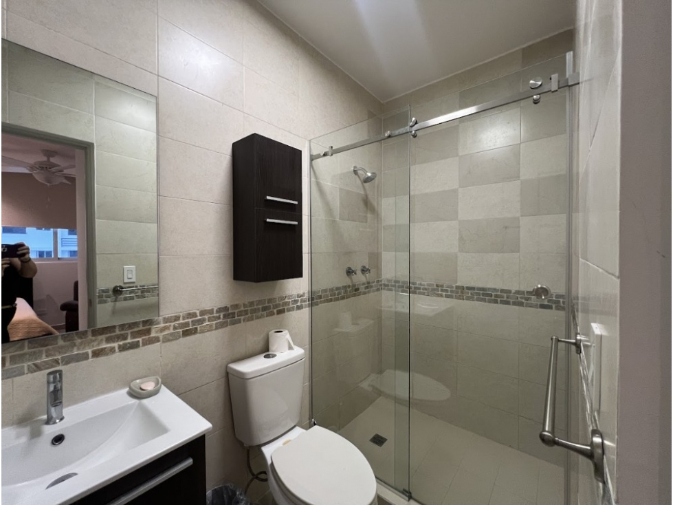 Venta de apartamento remodelado en PH. Mandarin, Vía Israel — foto 4