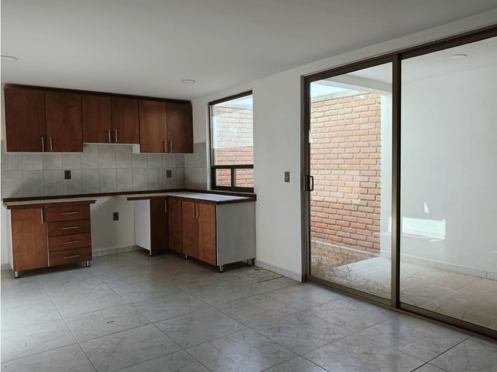 CASA EN VENTA EN MINERAL DE LA REFORMA CARRETERA SAHAGUN PACHUCA — foto 5