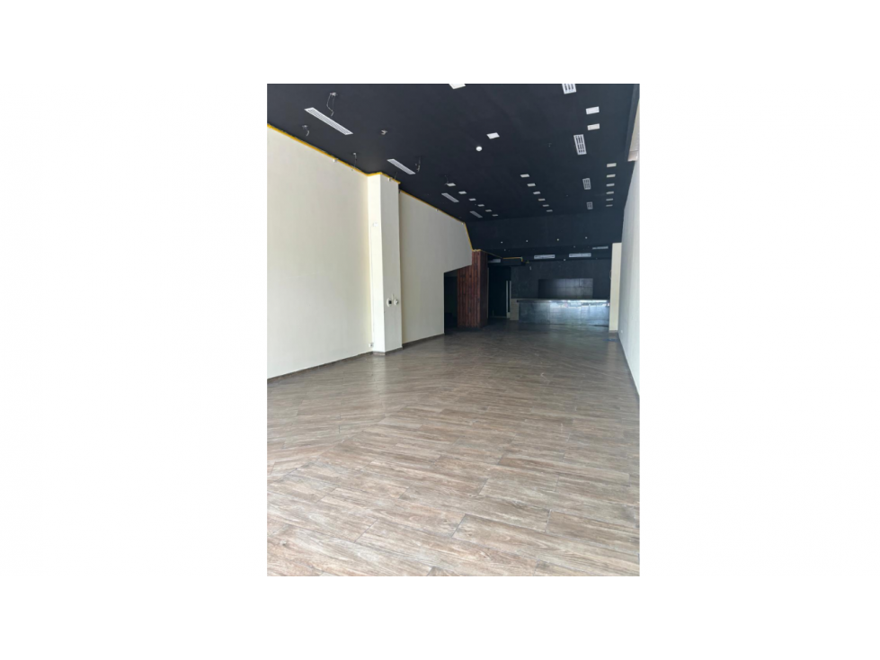 Alquiler en Local Comercial Plaza Boulevard del Este, Costa del Este — foto 4