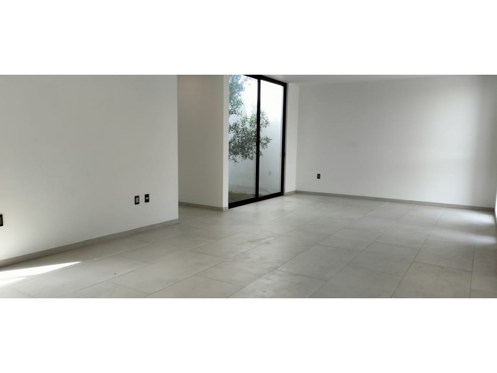 Casa Residencial en Venta al Sur de Pachuca Hidalgo Fracc. La Cartuja — foto 2