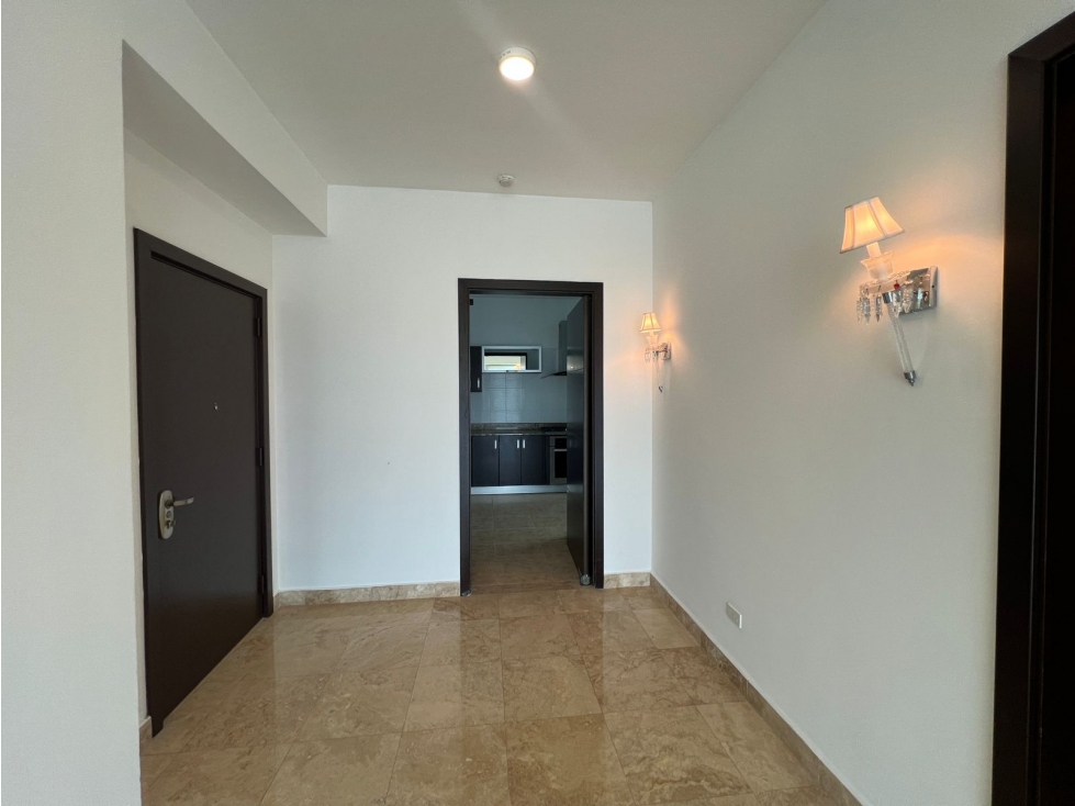 Venta de apartamento en PH. Titanium, Costa del Este — foto 4