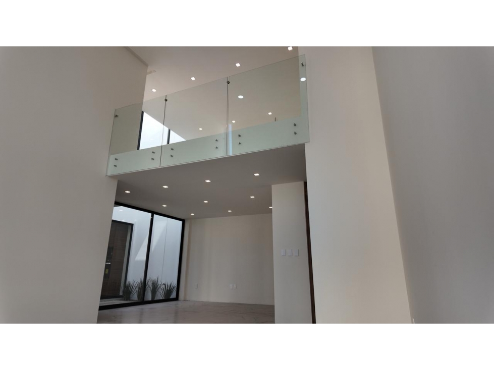 CASA RESIDENCIAL EN VENTA A 5 MIN DE LA UFD Y UAEH EN PACHUCA HGO — foto 2