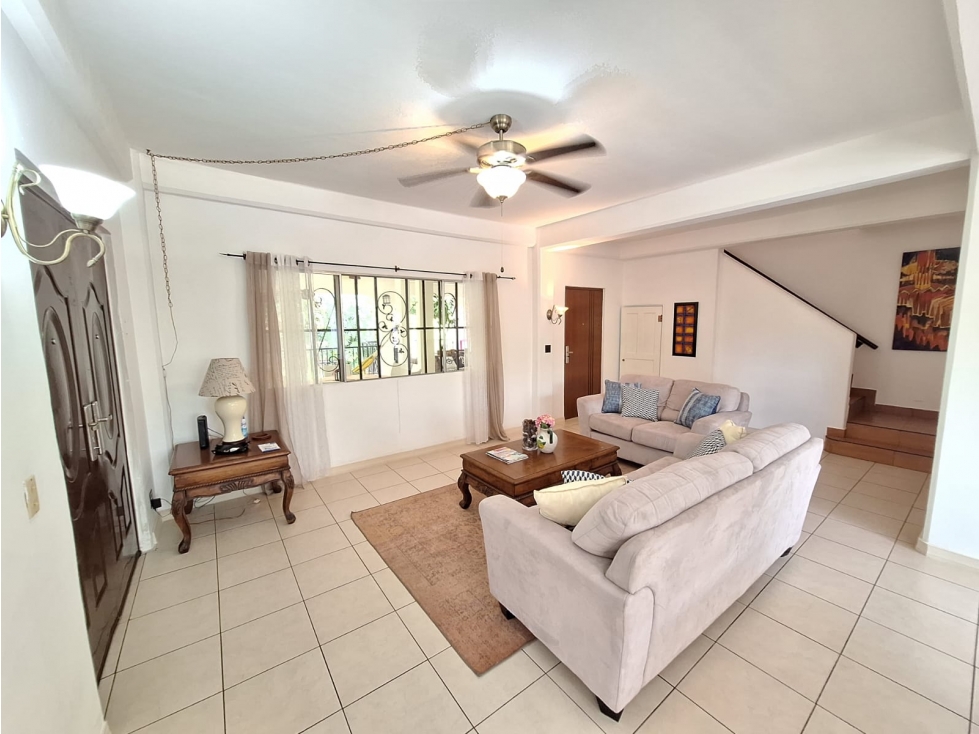 Alquiler de Casa en Albrook — foto 2
