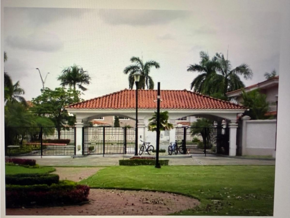 VENTA CASA EN PH COSTA SERENA, COSTA DEL ESTE
