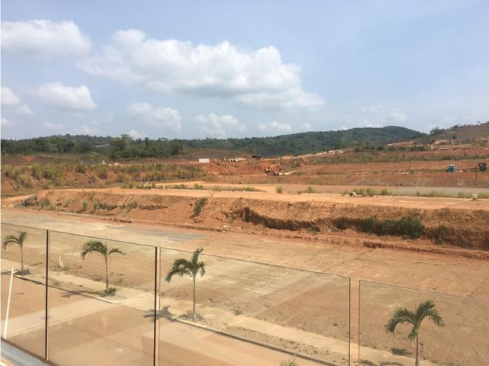 VENTA DE LOTE RESIDENCIAL EN GREEN VALLEY PANAMA NORTE - 1