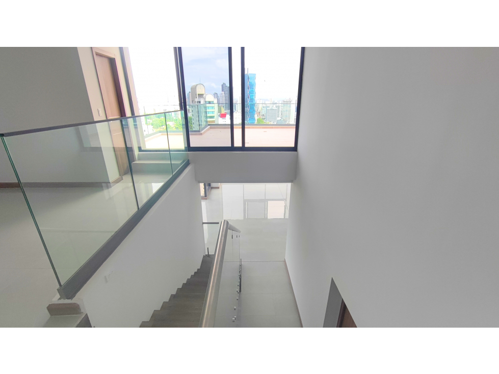 Se vende penthouse en Prestige bella vista
