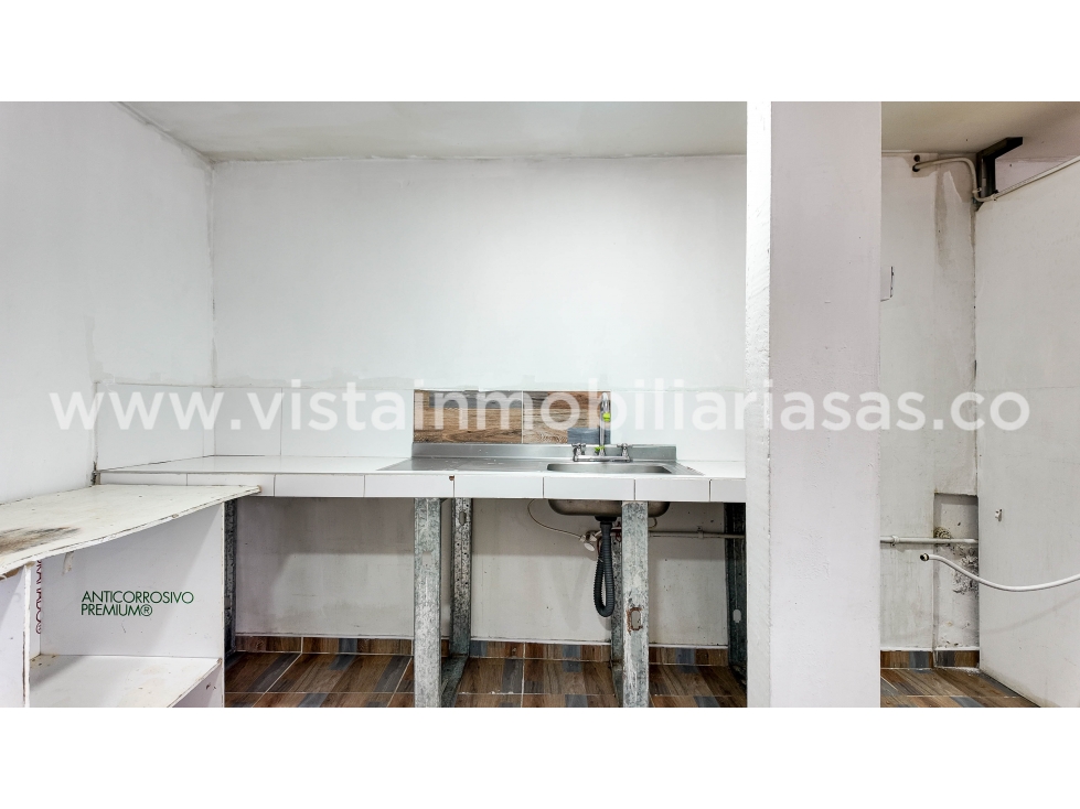 Arriendo Bodega / Local kilometro 7 vía a Neira, Caldas - 3