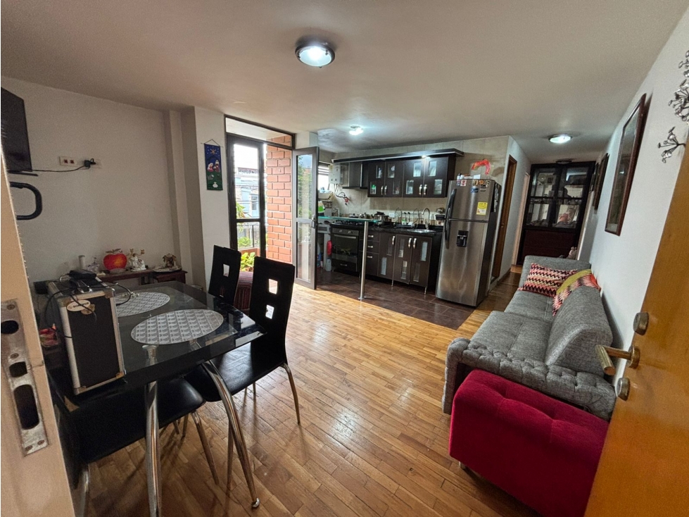 APARTAMENTO PARA REMODELAR A PRECIO DE OPORTUNIDAD -FLORESTA MEDELLIN — foto 2