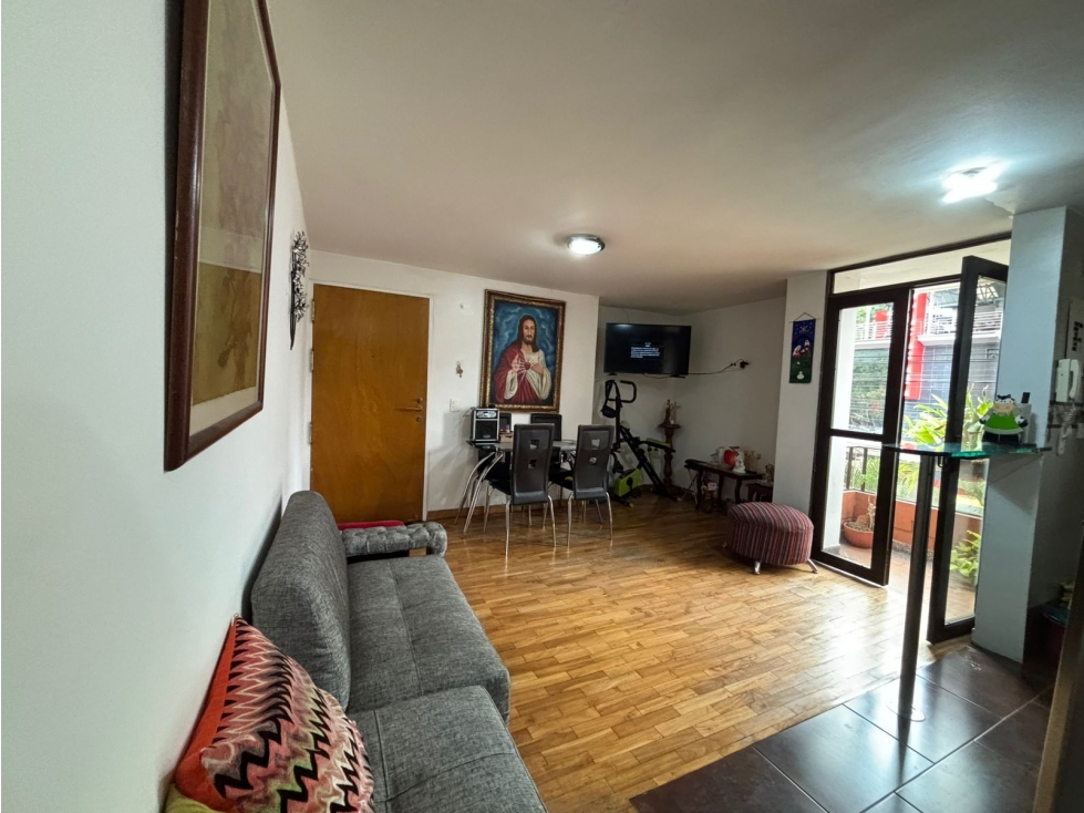APARTAMENTO PARA REMODELAR A PRECIO DE OPORTUNIDAD -FLORESTA MEDELLIN — foto 6