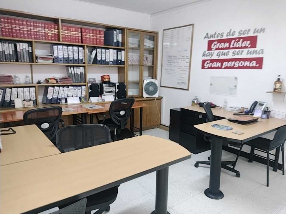 [RA] BELEN ROSALES CASA EN VENTA PRIMER PISO, MEDELLIN — foto 3