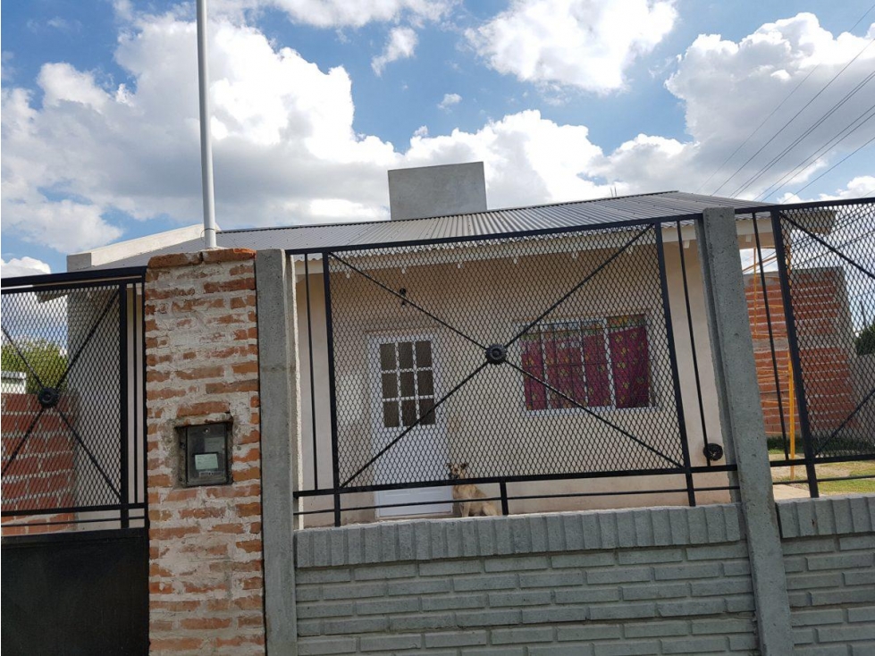 Casa a la venta en lujan barrio juan XXIII - 2