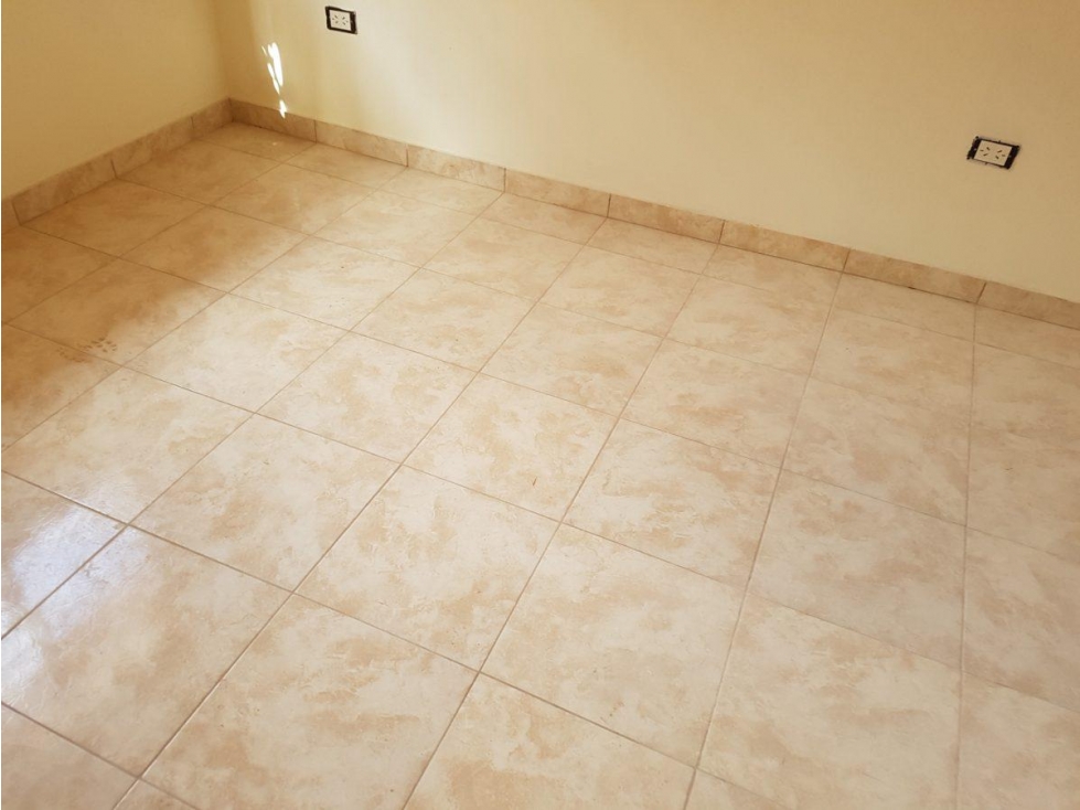 Casa a la venta en lujan barrio juan XXIII - 4