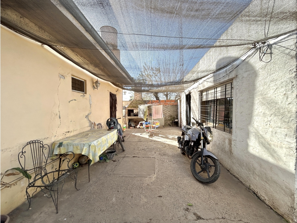 casa a la venta en lujan calle libertad esquina la paz - 6