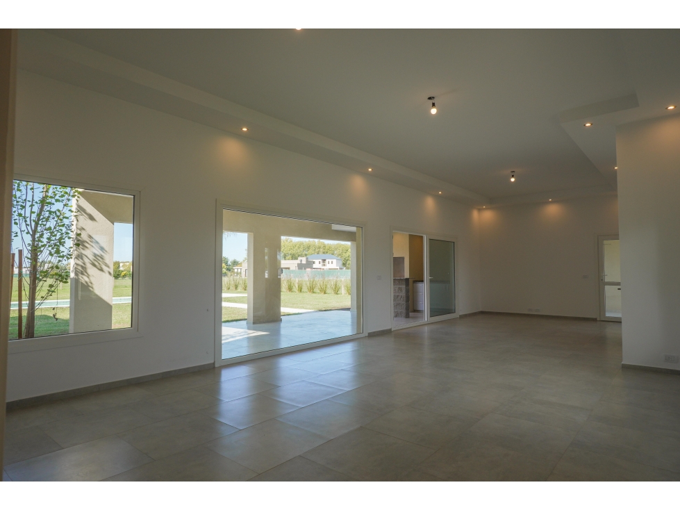 casa a estrenar en venta en club de campo Harás san pablo - 3