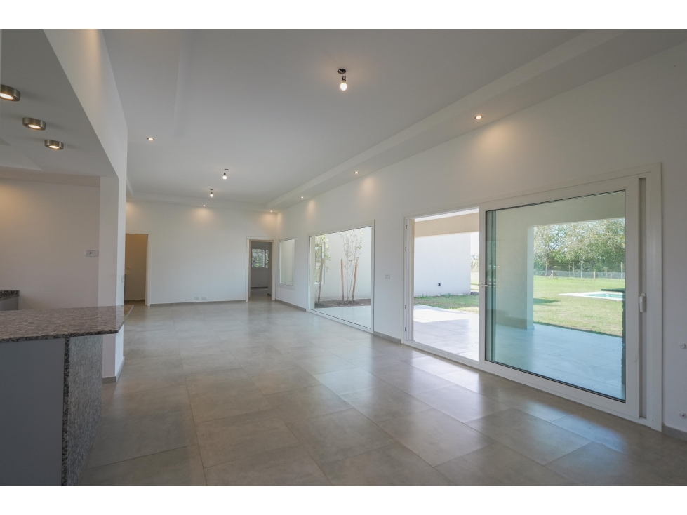 casa a estrenar en venta en club de campo Harás san pablo - 5