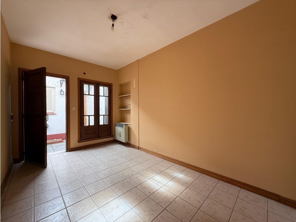 Departamento 3 ambientes en planta baja a la venta en lujan centro alsina 1344 - 1