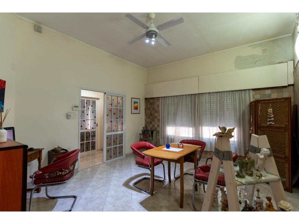 Casa de 4 ambientes en venta en lujan centro - 4