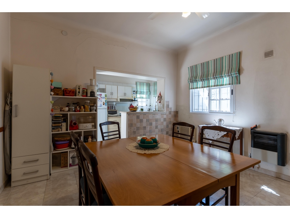 Casa de 4 ambientes en venta en lujan centro - 5